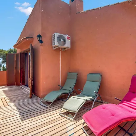 Canos Villa
